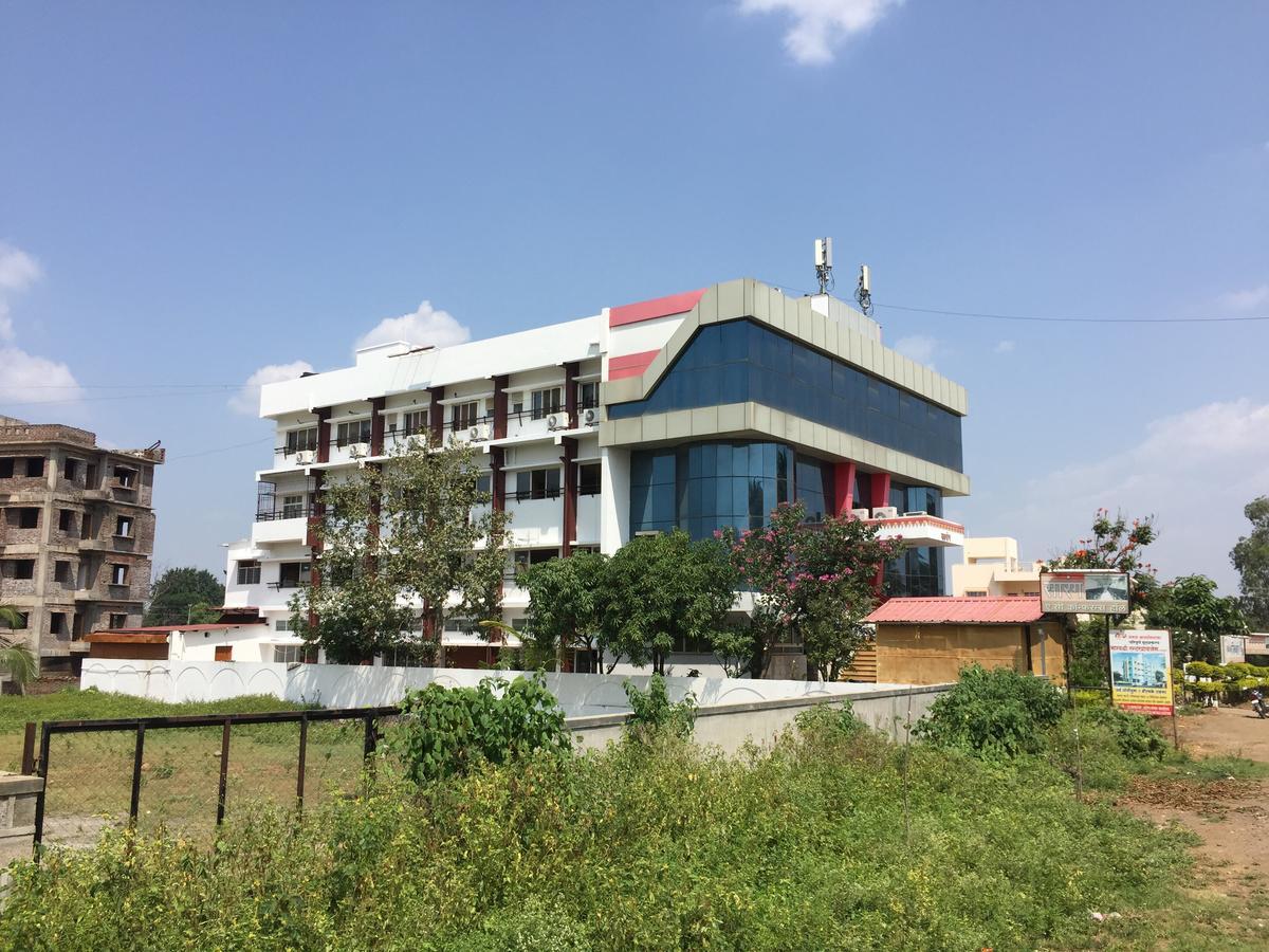 Sarang Lodging & Boarding Villa Satara Exterior foto