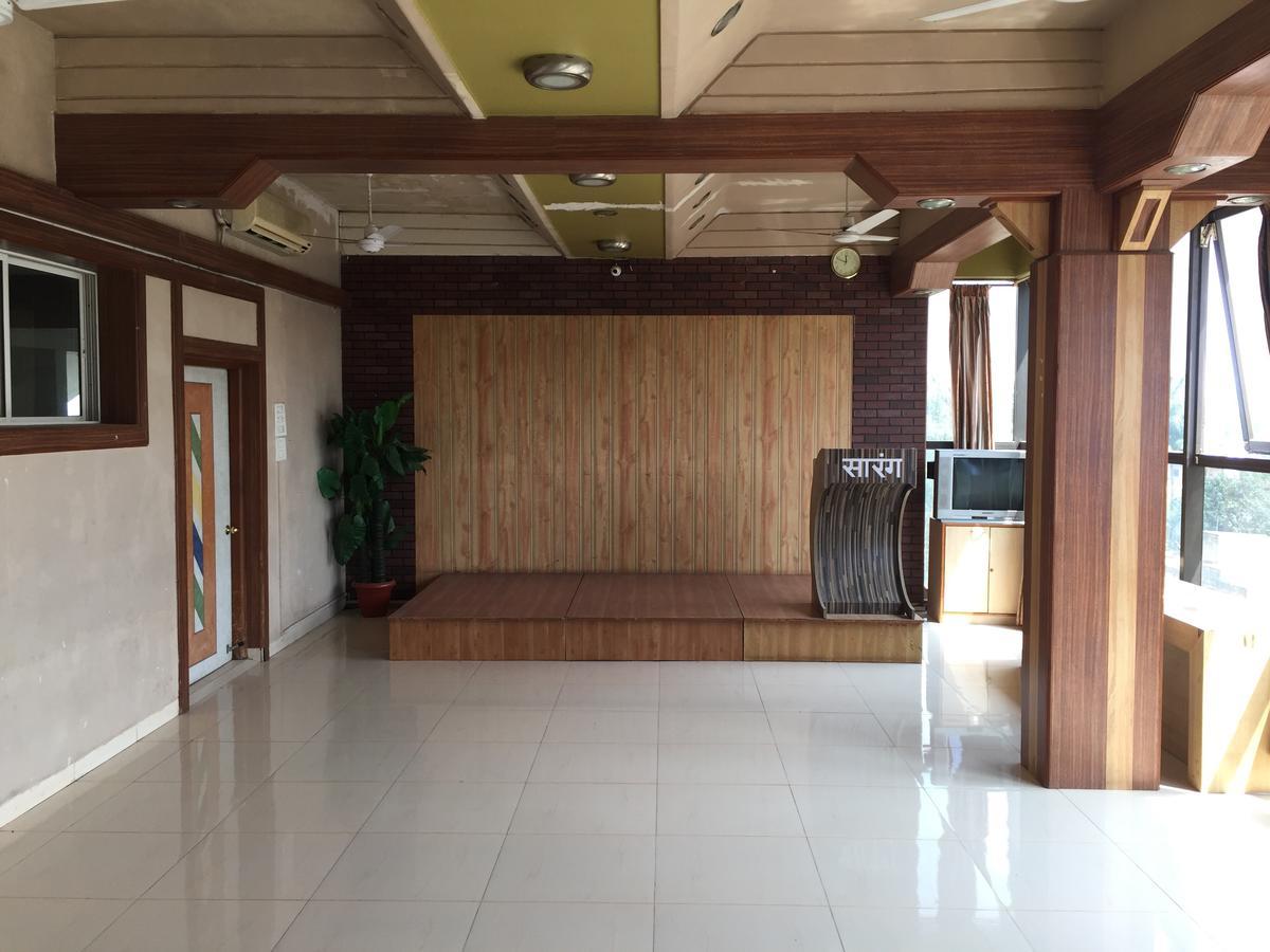Sarang Lodging & Boarding Villa Satara Exterior foto