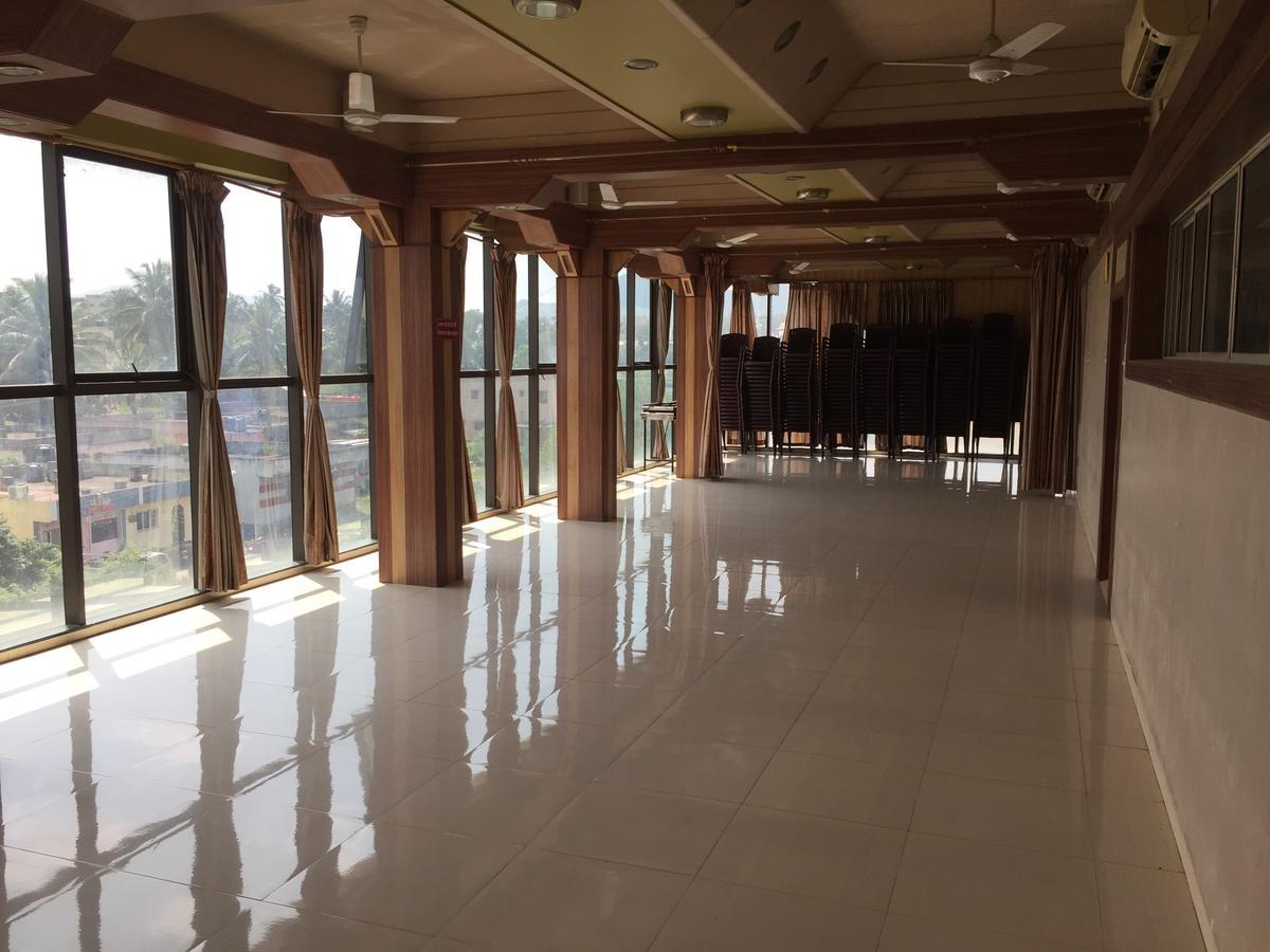 Sarang Lodging & Boarding Villa Satara Exterior foto